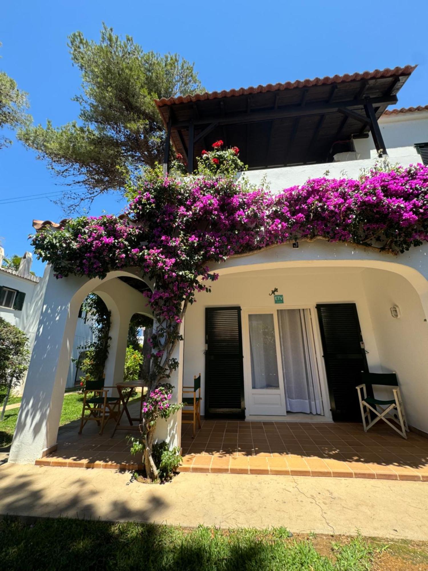 Apartment With Garden And Swimming And Beach カラ・ブランカ エクステリア 写真